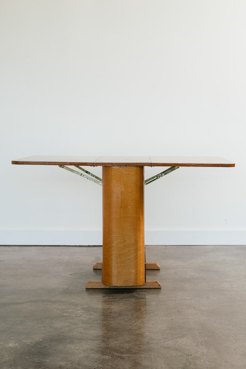 Deco Style Dining Table