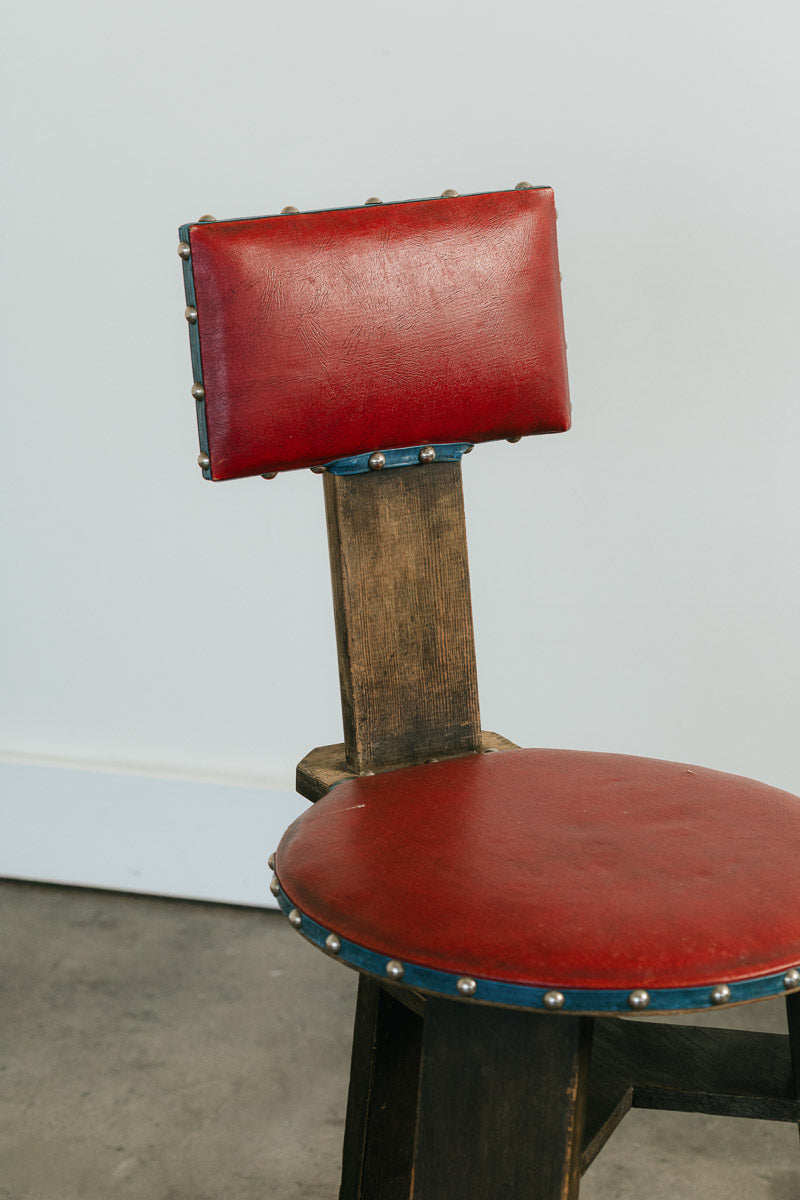 Vintage Tripod Chair