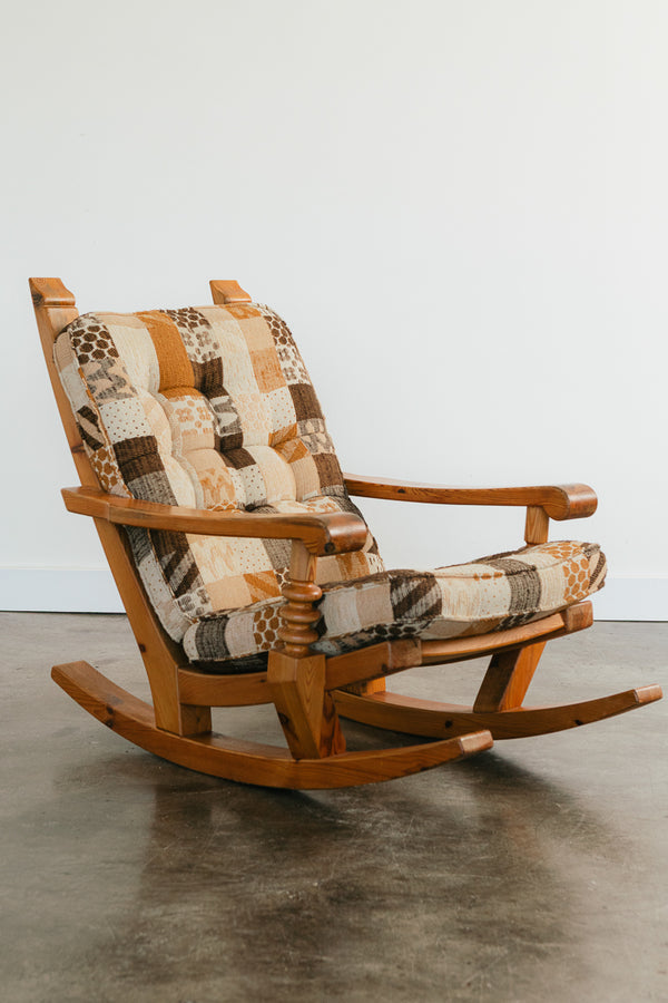Collden Pine Rocker