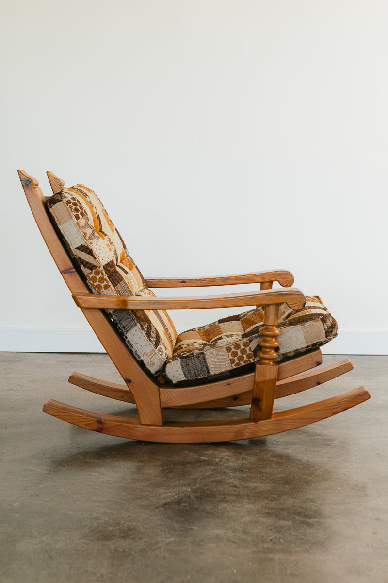 Collden Pine Rocker