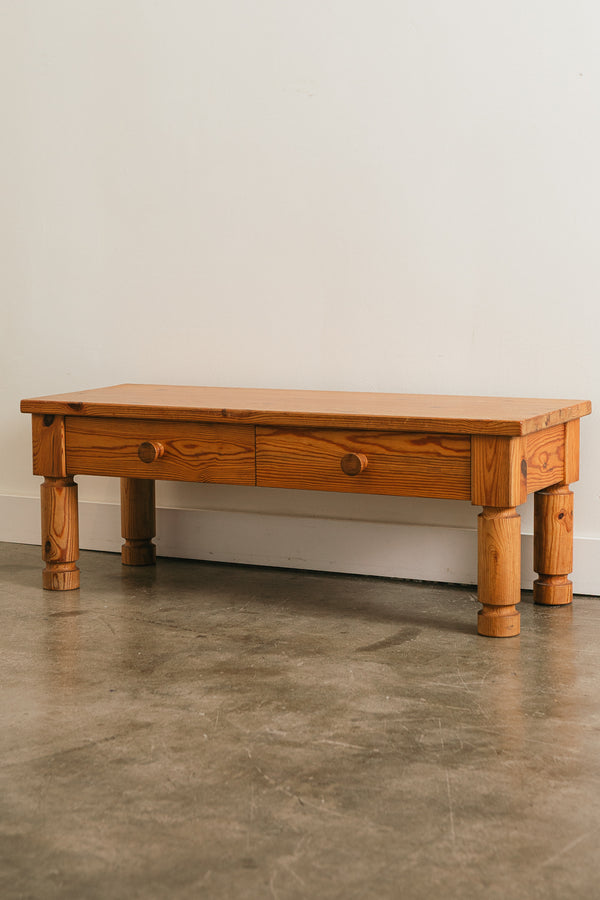 Sven Larsson Hall Bench