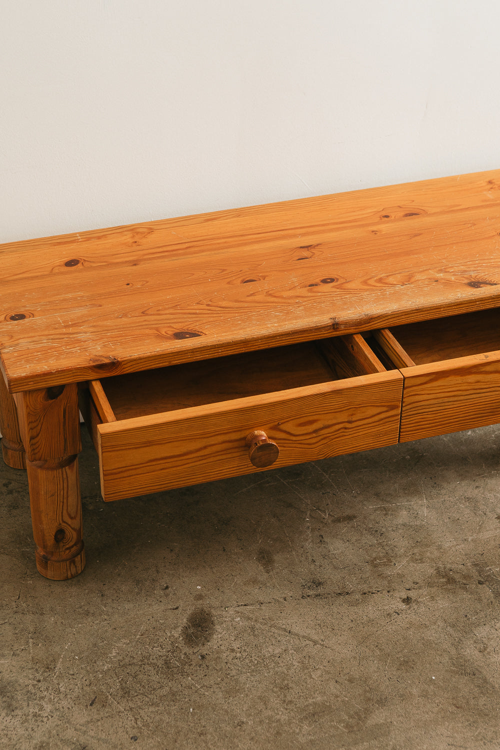 Sven Larsson Hall Bench
