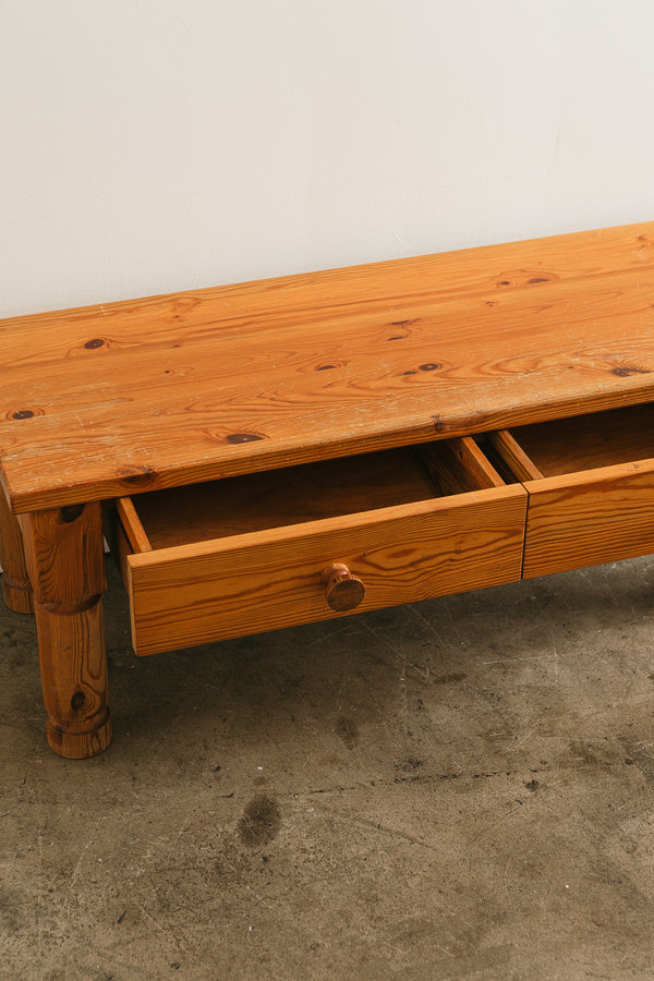 Sven Larsson Hall Bench