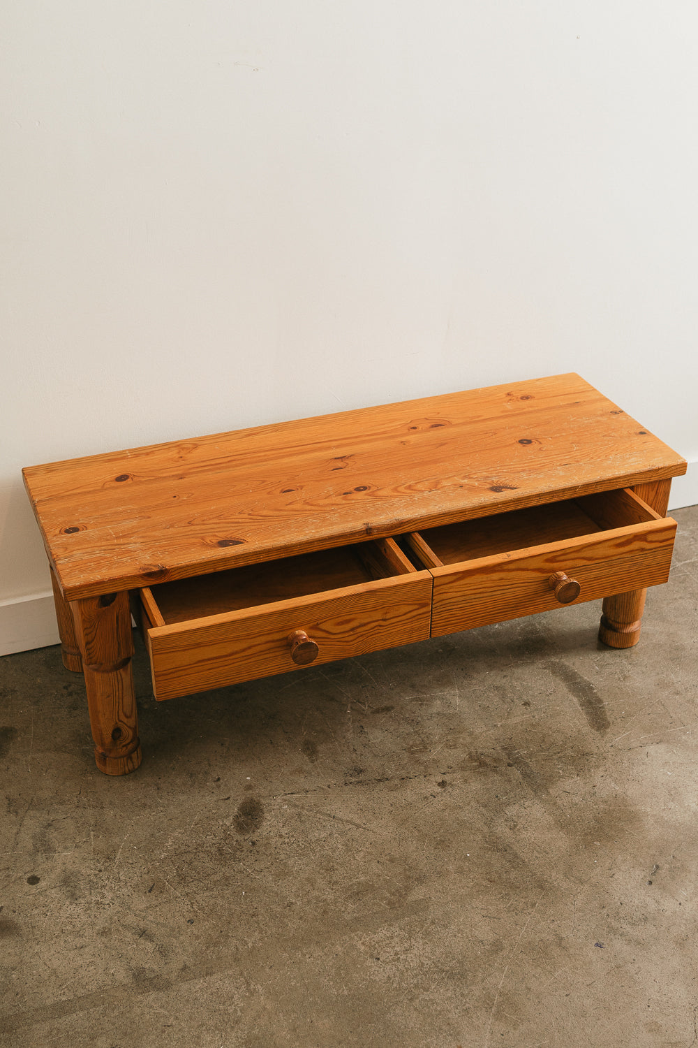 Sven Larsson Hall Bench