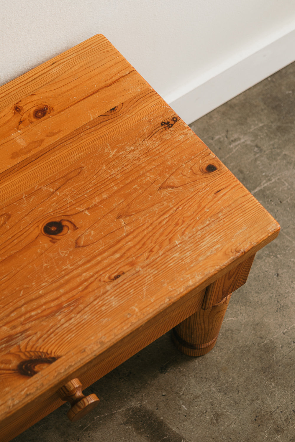 Sven Larsson Hall Bench