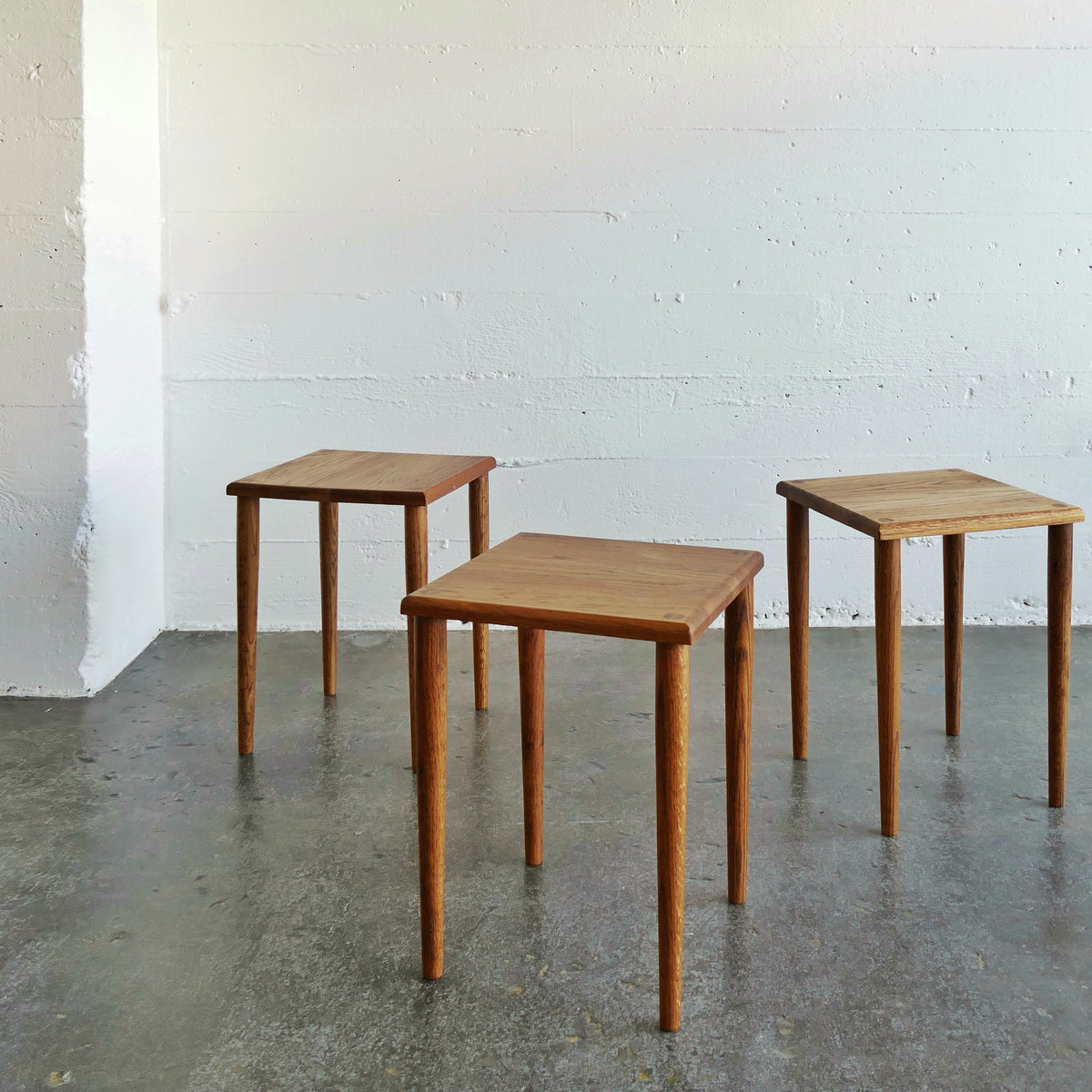 Oak Stacking Side Tables – Shop Wilma